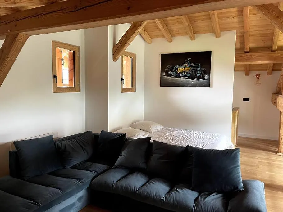 Megeve Demi Quartier Chalet 12 P